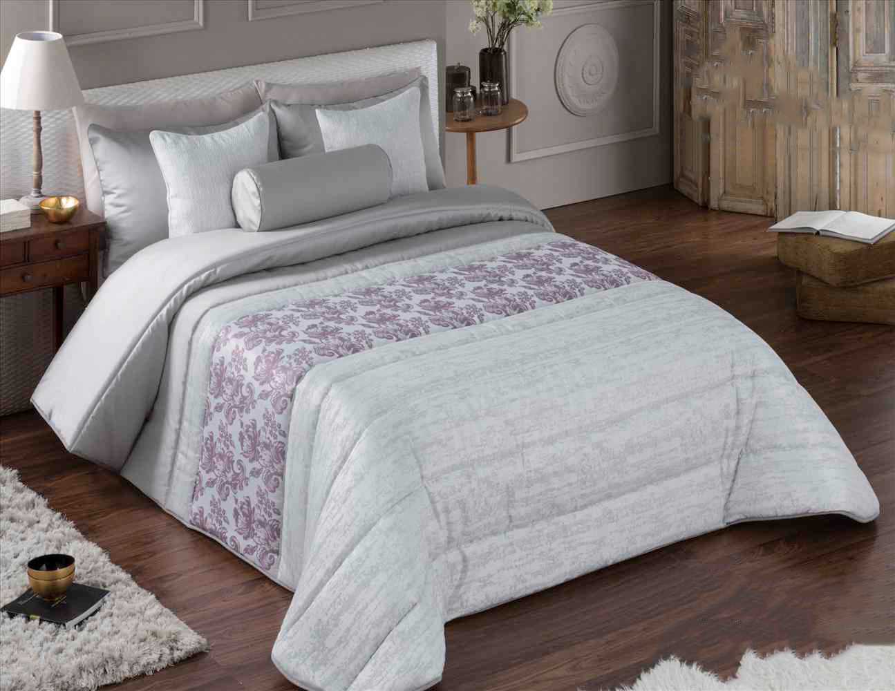 Spanish Jacquard Comforter Set Super King Silver & Lilac10 Pcs — box contents