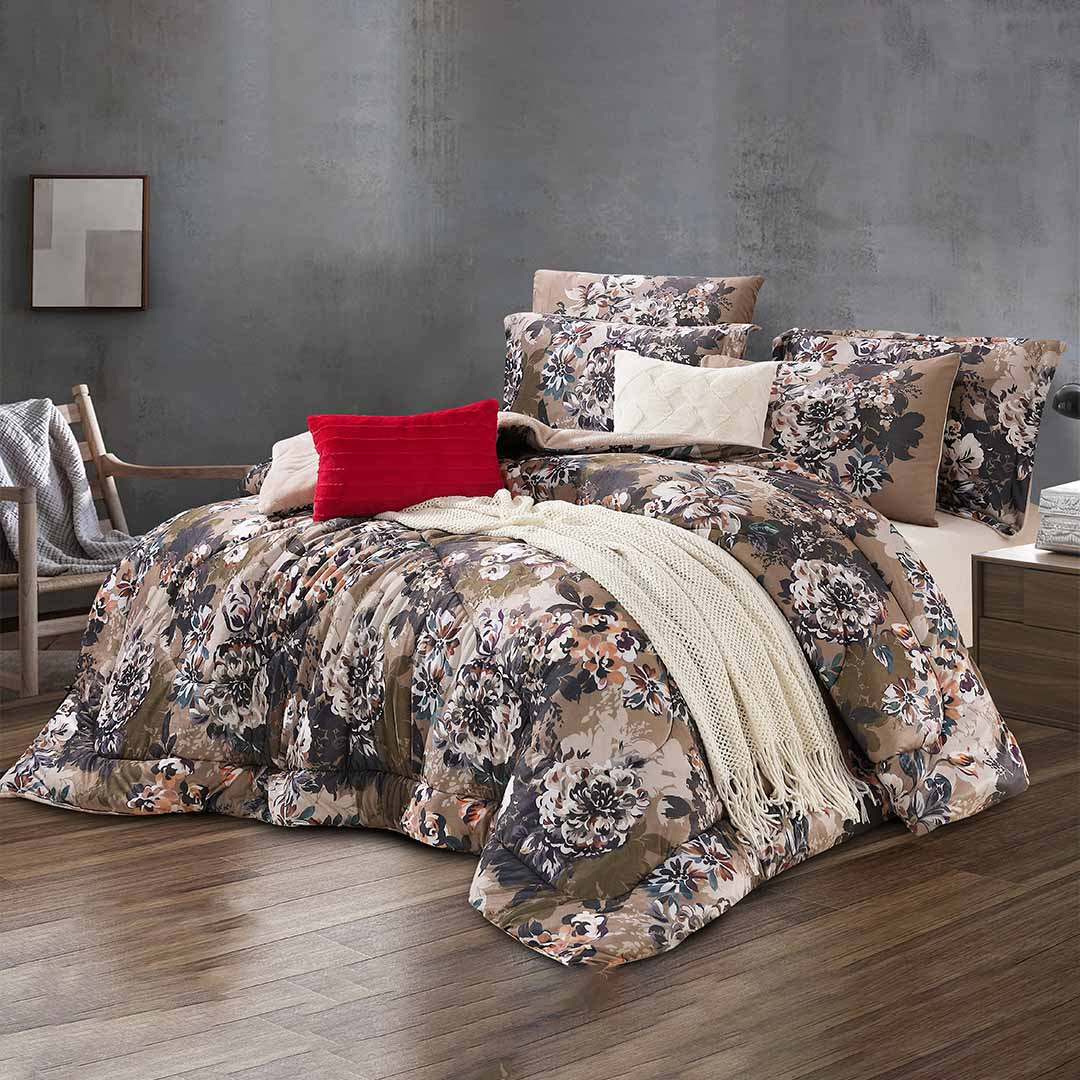 Sandrela Printed Velvet Fur Comforter Set — box contents