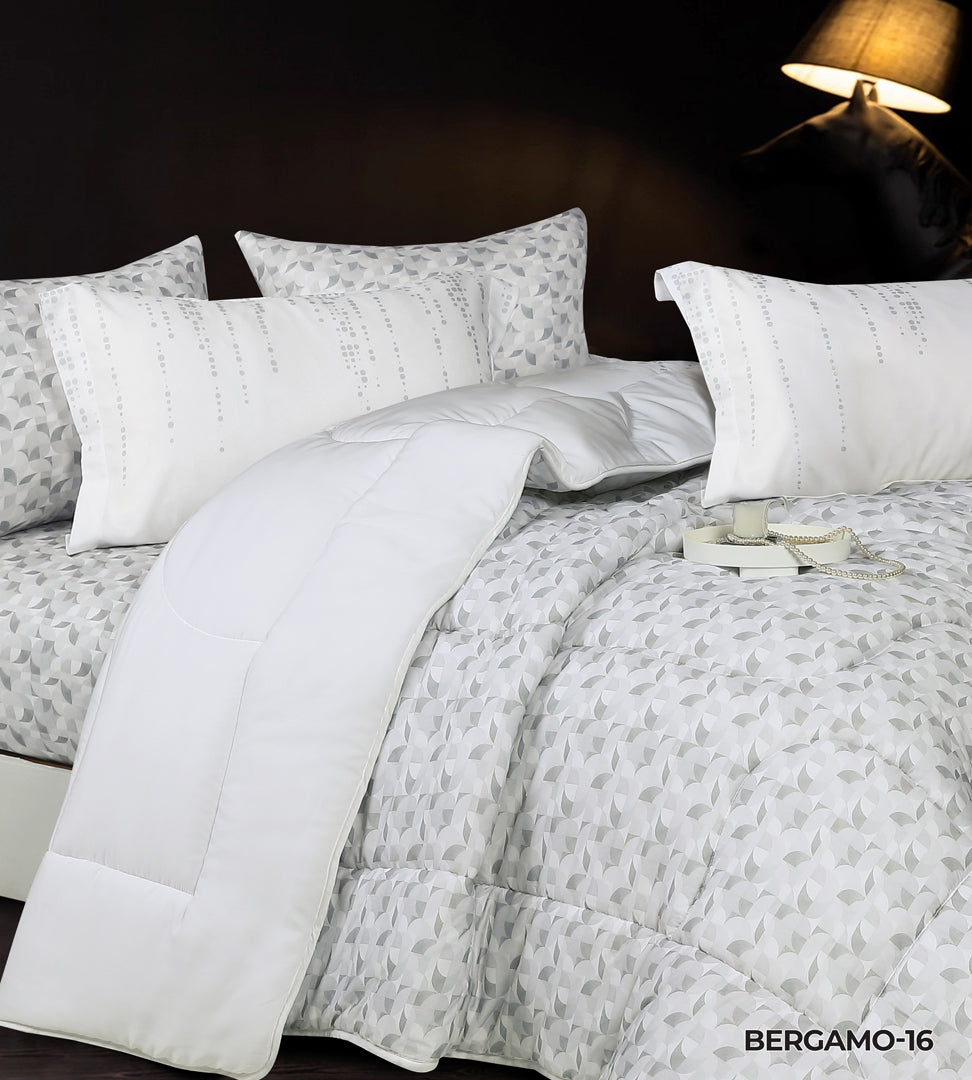 Bergamo Lyocell Printed Solid Comforter set Queen size 4 PCS