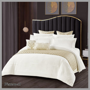 Western Jacquard Microfiber Comforter