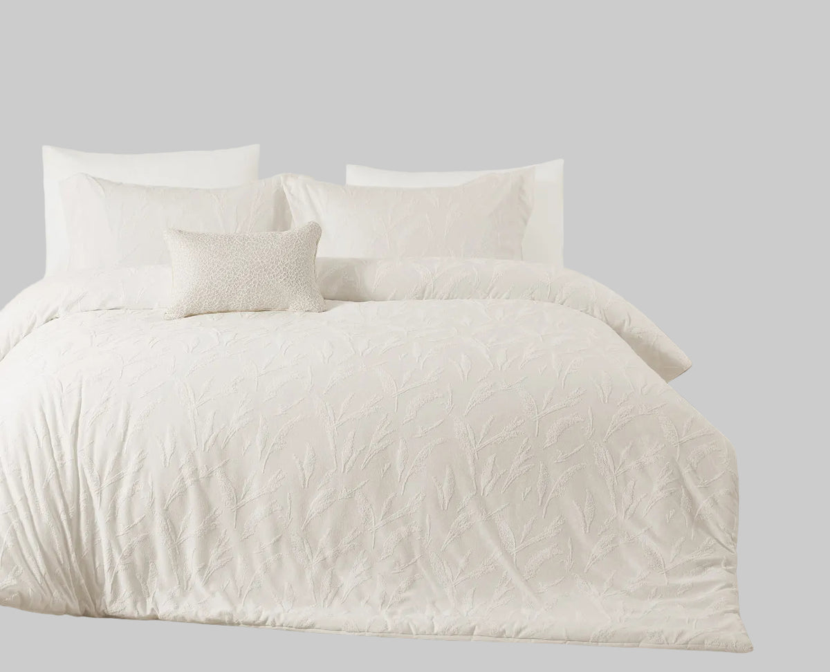 Bloom Patterned Comforter Set Single Size 4 PCS
