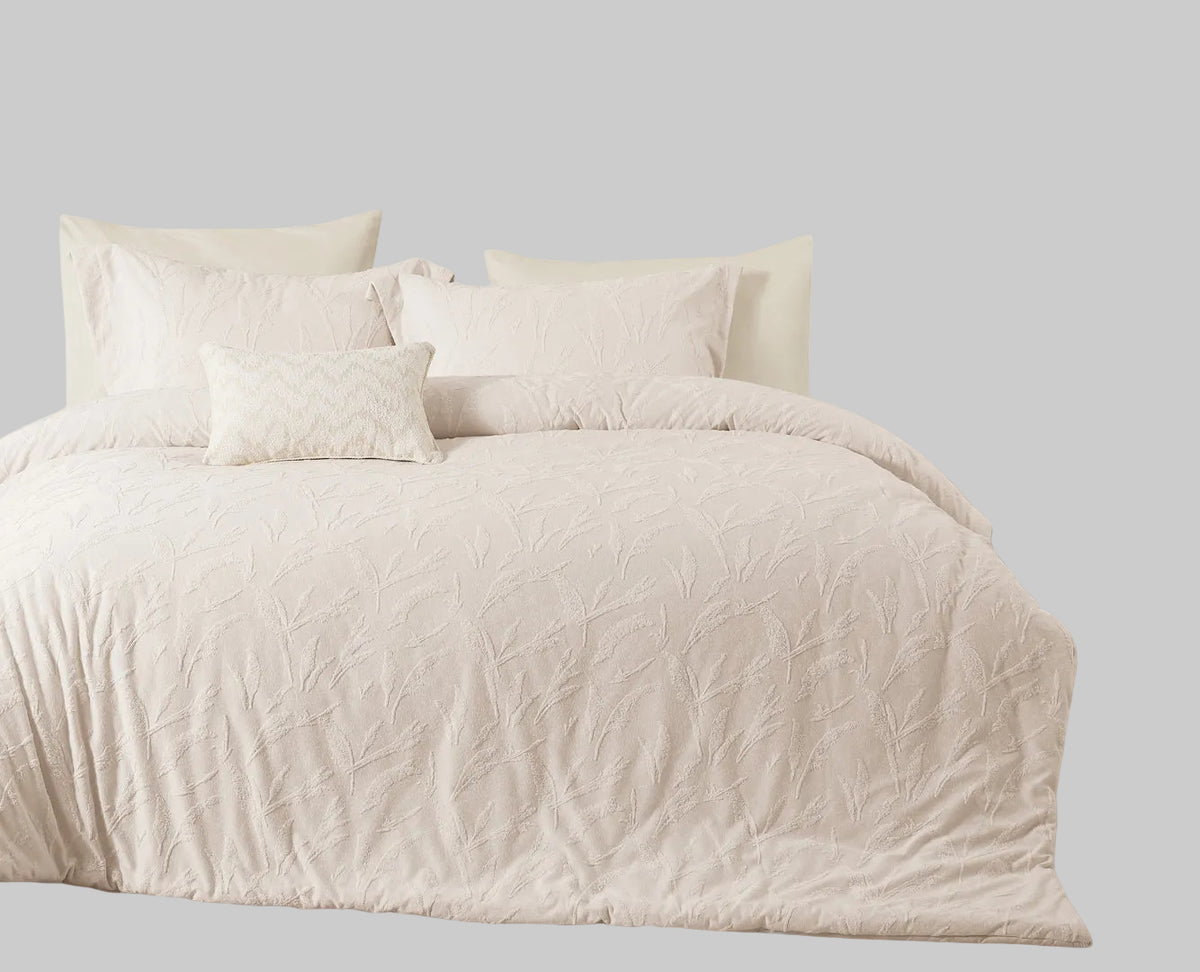 Bloom Patterned Comforter Set Single Size 4 PCS