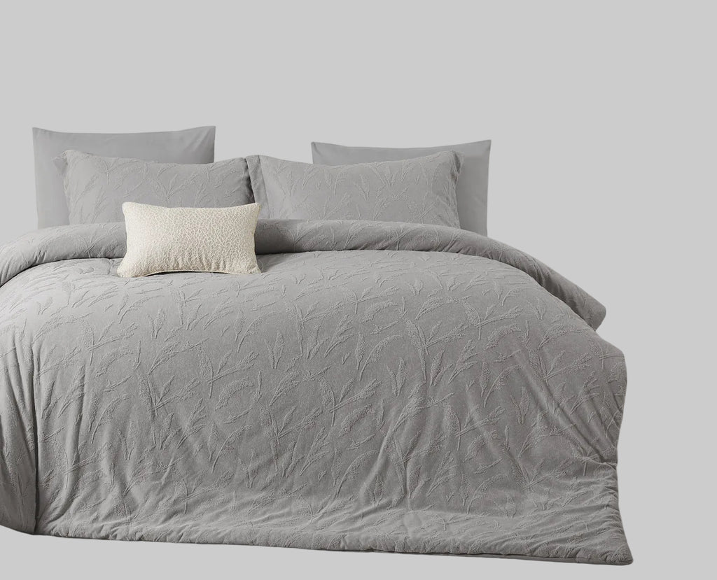 Bloom Patterned Comforter Set Single Size 4 PCS