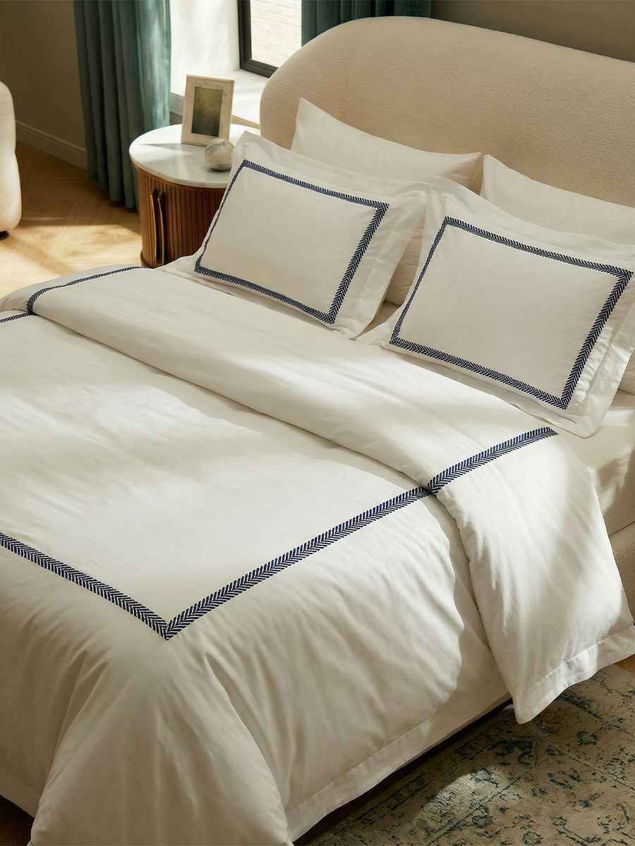 Siesta Luxury Duvet Cover Set Super King Size 300 TC